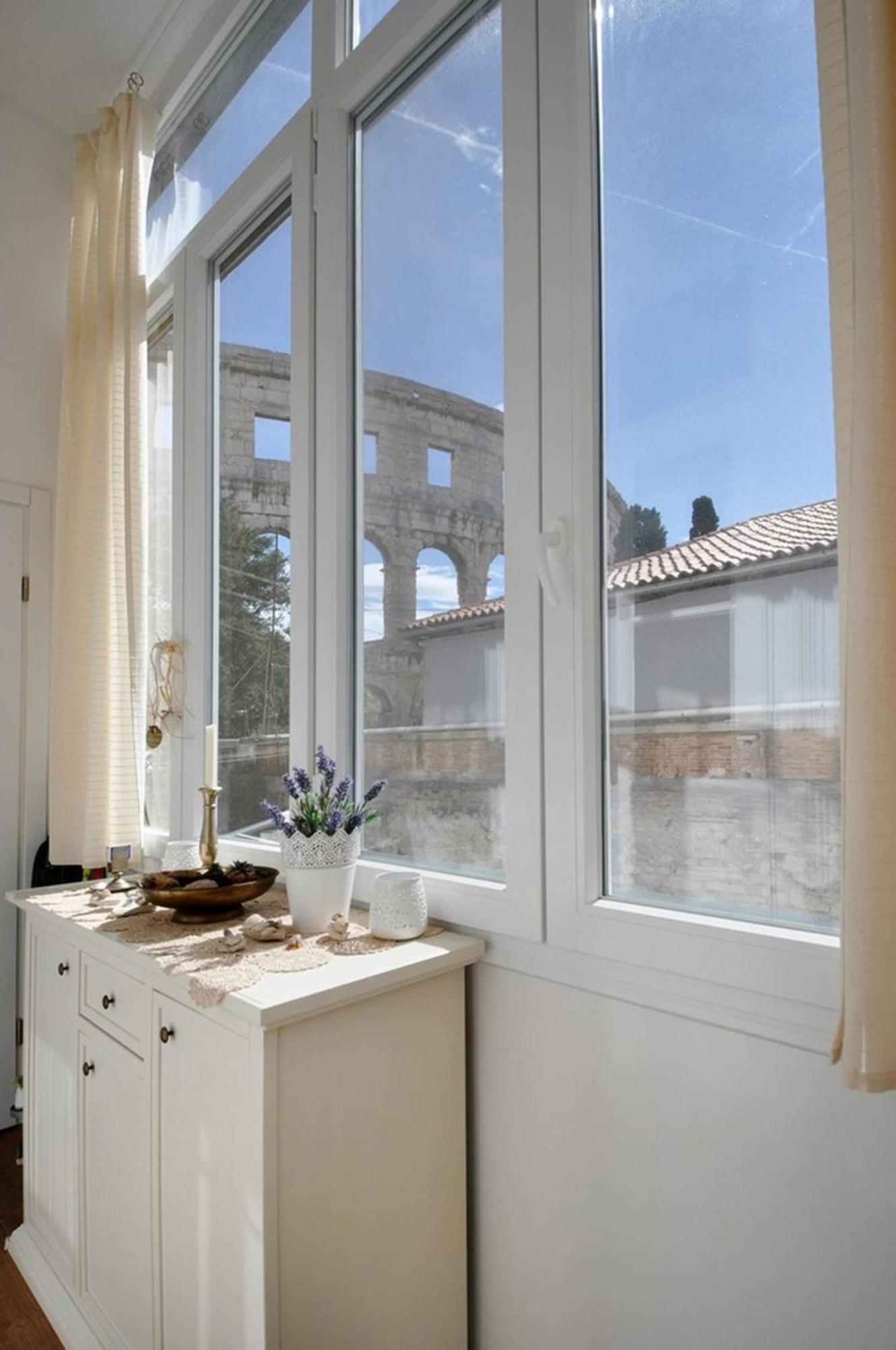 Amphiteater Art Apartman Pula Extérieur photo